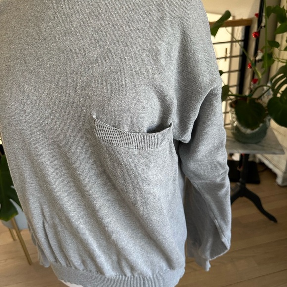 Eddie Bauer Men's Gray Crewneck Sweater - Picture 3 of 9